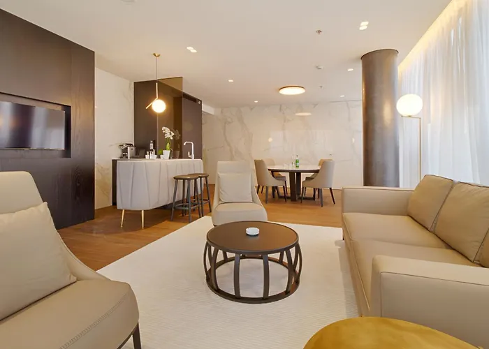 Maritim Hotel Plaza Tirana