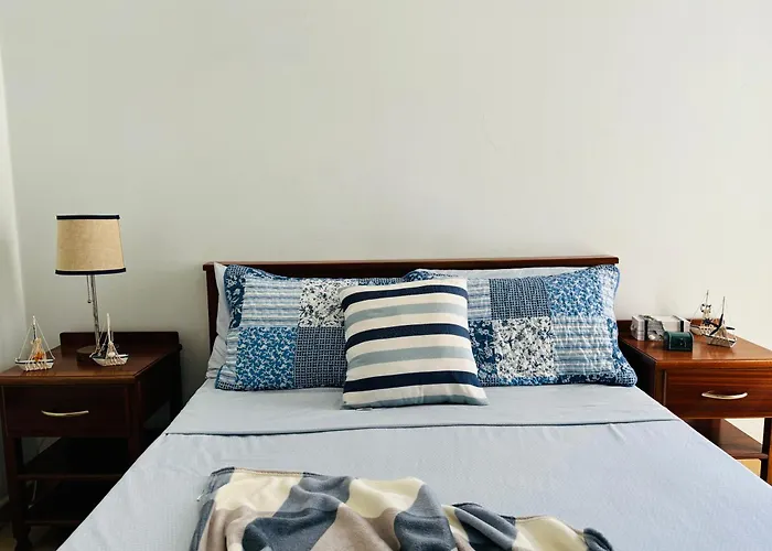 Near Beach Island Stay B&B- City Center