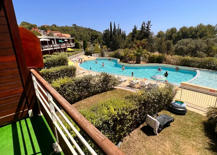 La Terrasse du Liouquet 106 - Piscine et Mer