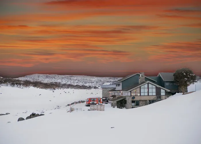 Barrakee Ski Lodge
