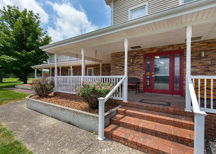 Four Seasons Country Inn