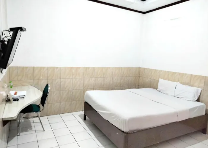 Sartika Hotel Mitra Reddoorz Pati