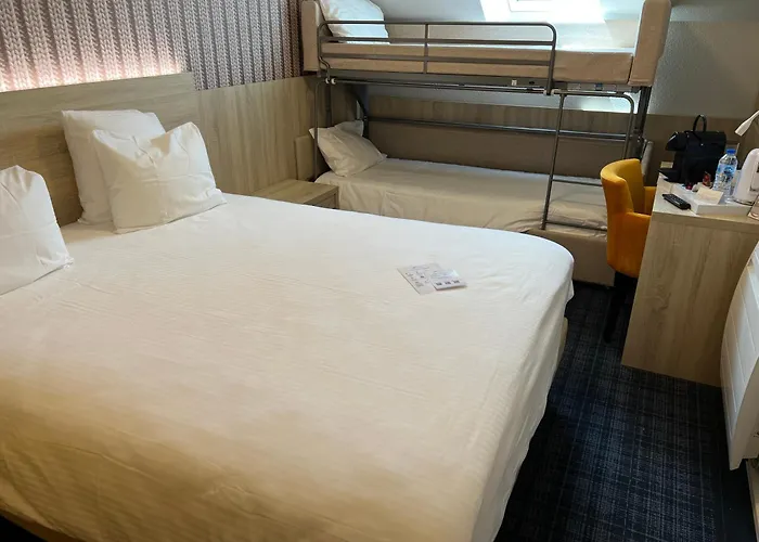 Brit Hotel Landivisiau