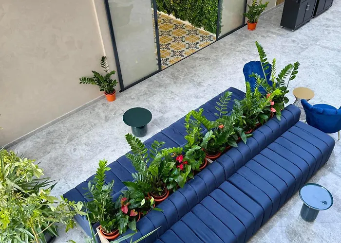 Ambar Hotel