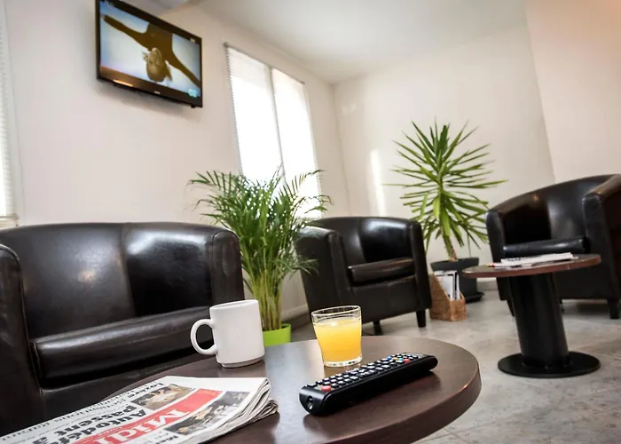 Brit Hotel Essentiel Deltour Mende