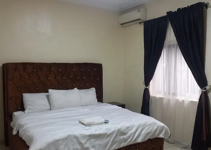Tovia Hotel And Suite Limited