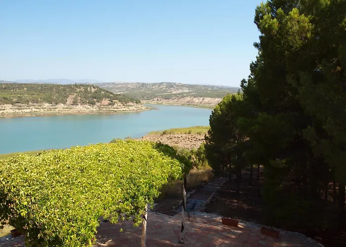Hotel Rural La Alcanacia