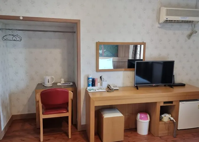 Hotel Parkwood Incheon Airport