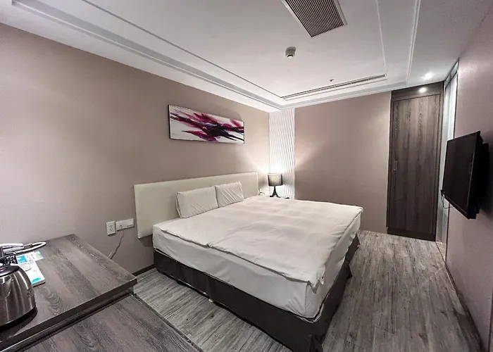Royal Fine Hotel