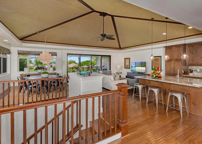 Mauna Lani Luxury Vacation Villas - Coraltree Residence Collection