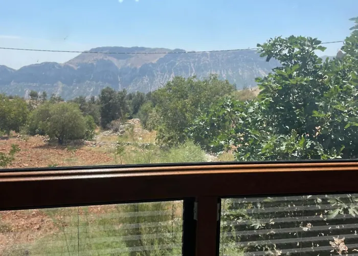 Nemrut Çesme Otel Restaurant Cafe