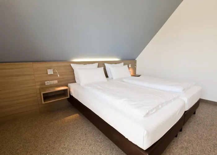 Cuxlandhotel Doppelzimmer 112