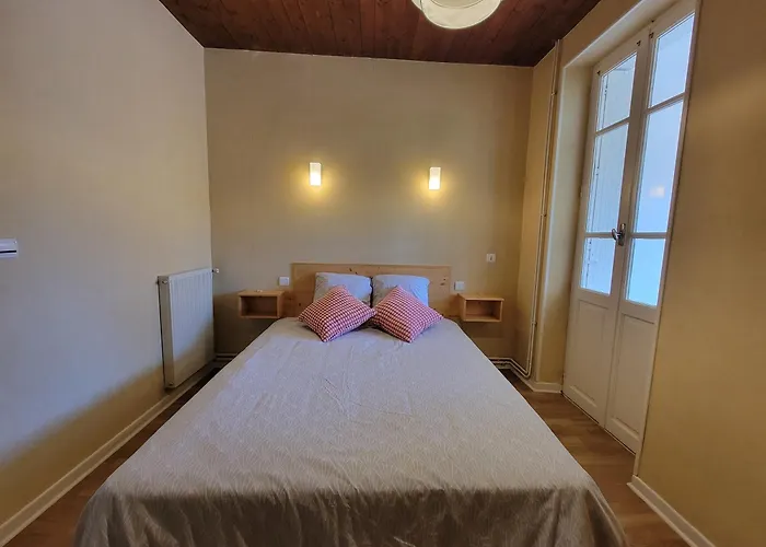 Aux Gorges Du Dourdou