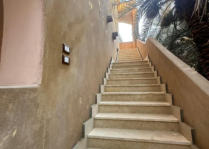 Nour El Waha Hotel