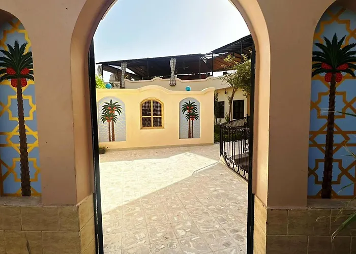 El Nakhil Hotel