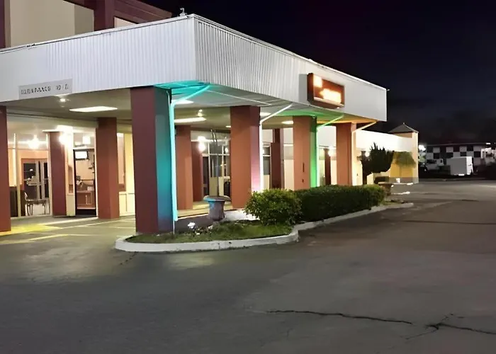 Super 8 By Wyndham Goldsboro