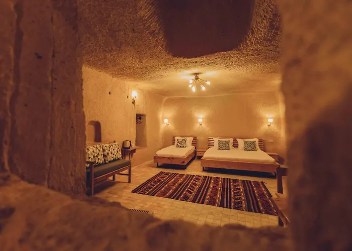 Pinhan Cave Suites