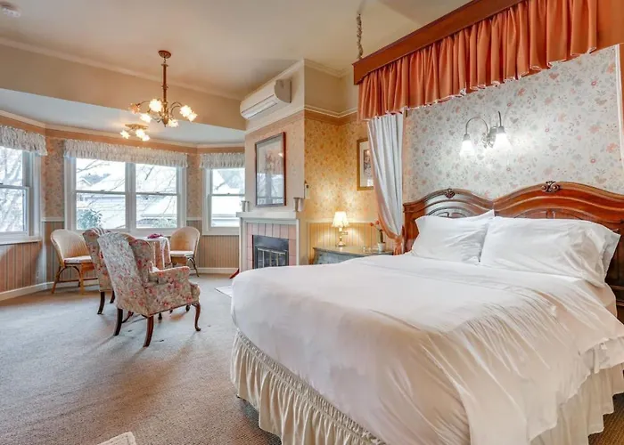 Romantic Victorian Getaway The Garden