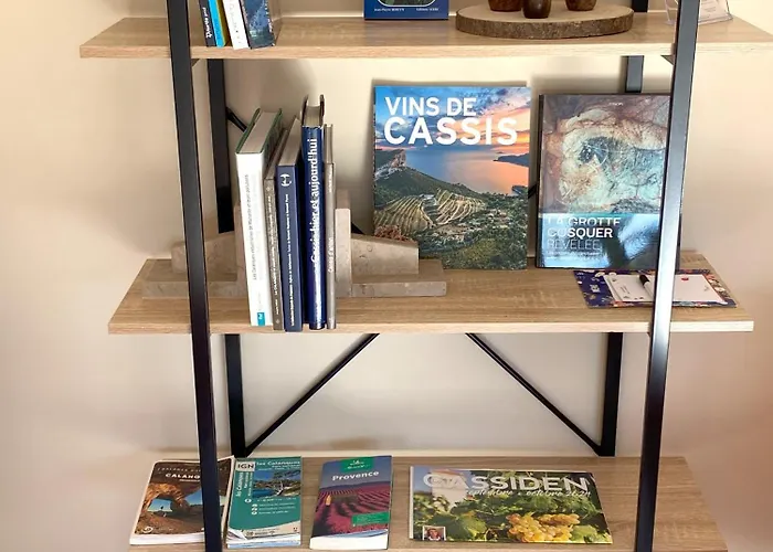 LE SEPT charmant studio aux portes des calanques
