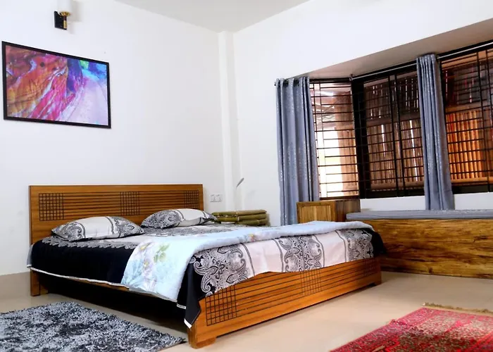 Nirapod Holiday Homes