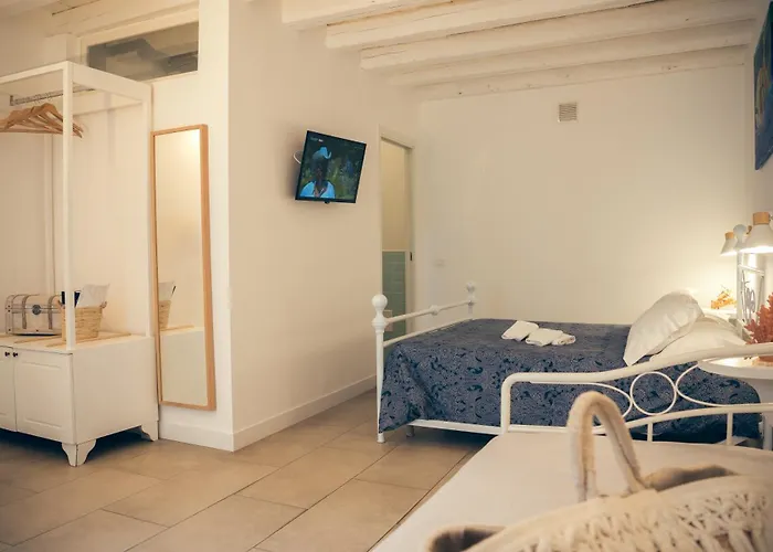 Boutique Hotel Molo Santa Lucia