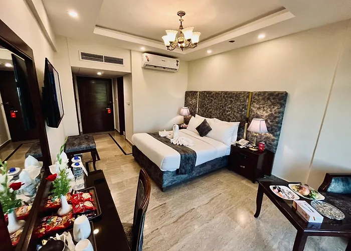 Envoy Continental Hotel, Blue Area, Islamabad