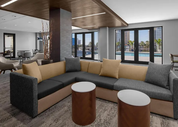 Courtyard By Marriott Clearwater Beach