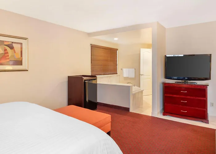Best Western Plus West Covina Inn