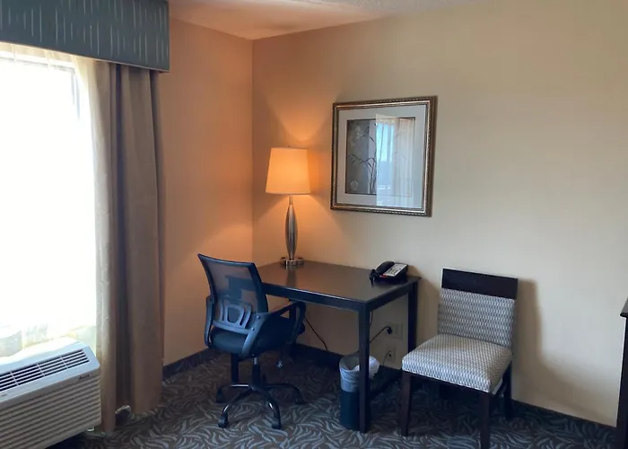 Hampton Inn & Suites Carlsbad