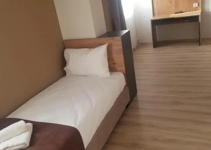 Center Royal Palace Hotel