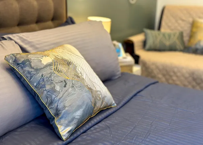Homey Studio In The Heart Of The City