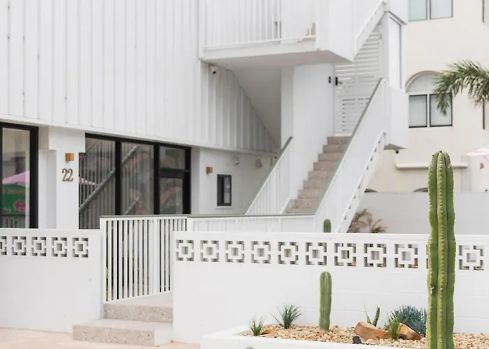 Surfside 22