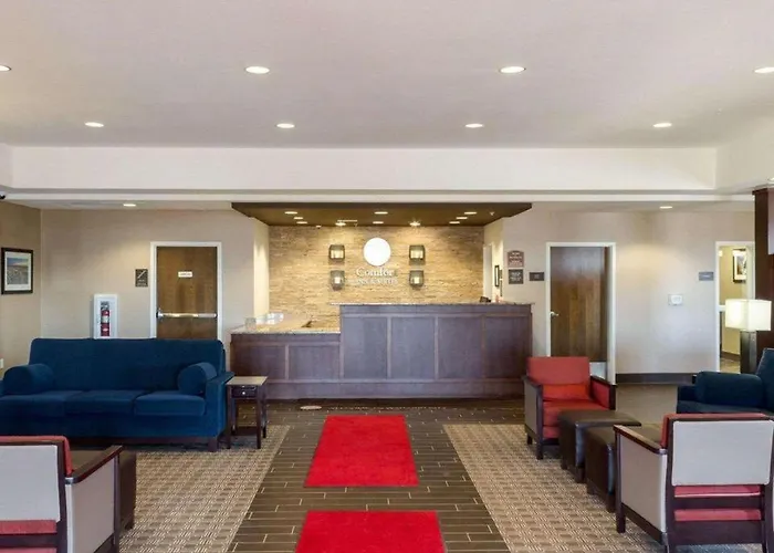 Comfort Inn & Suites Watford City