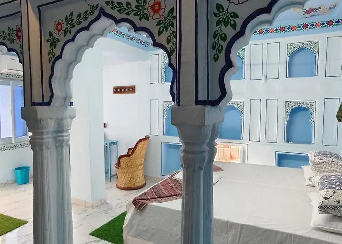 Hotel Bharatpur Palace