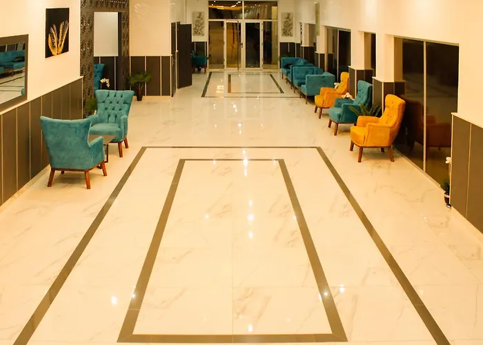 Urban Hotel Suites