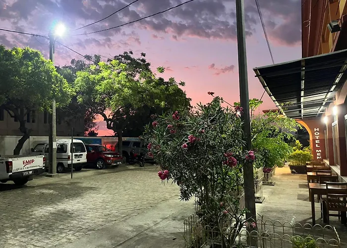 Hotel Menabe & Restaurant