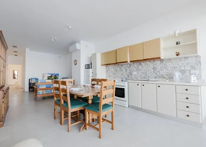 Seaside 2Bed Apartment Ghadira! By Homely