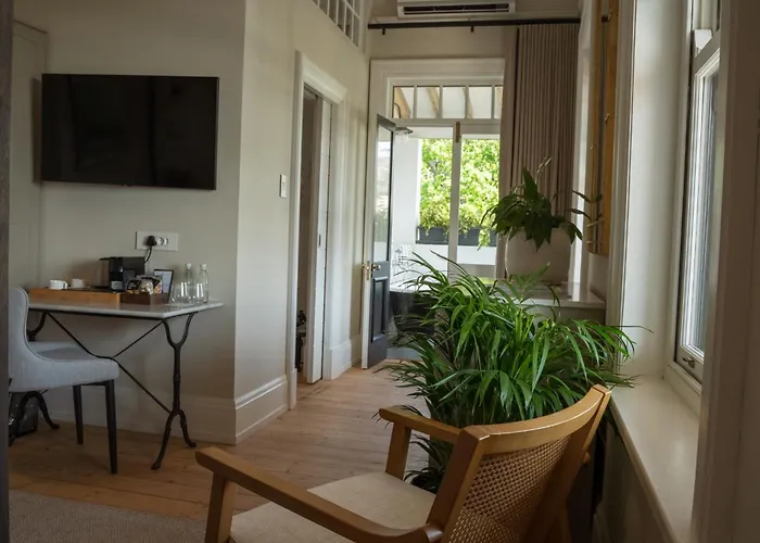 One Kensington Boutique Hotel