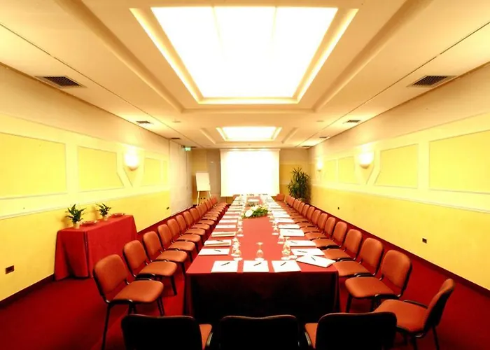 Piramidi Hotel
