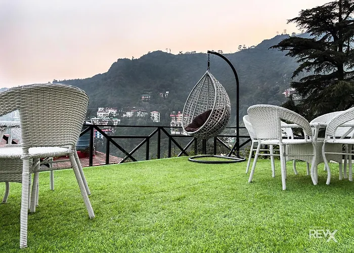 Hotel Wraveler Inn Mussoorie