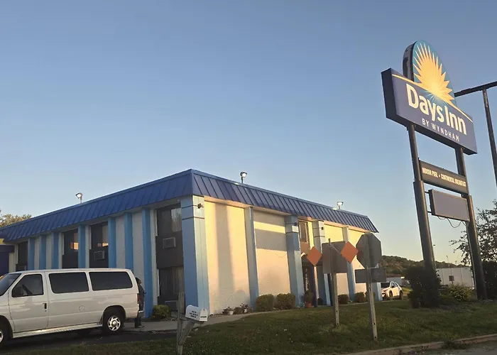 Days Inn By Wyndham Portage Cascade Mountain Area