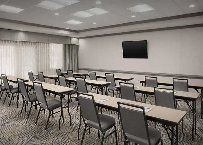 Homewood Suites By Hilton Alexandria