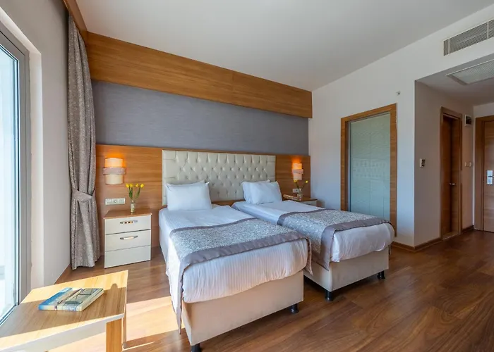 Parion Hotel