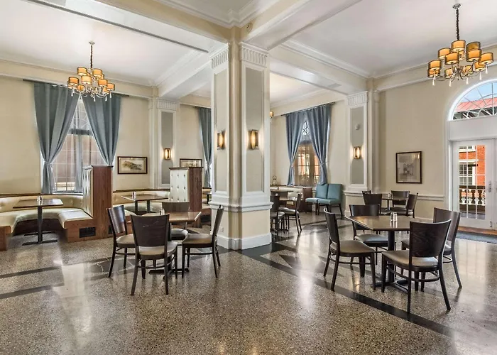 The Gin Hotel, An Ascend Collection Hotel
