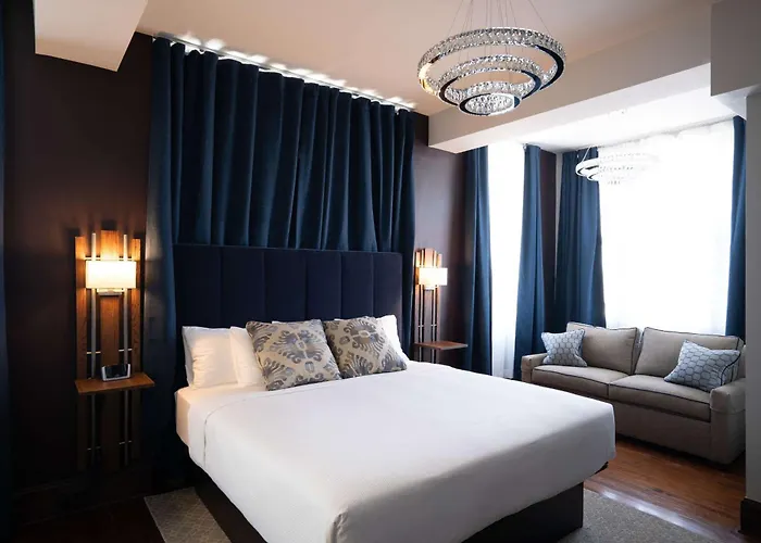 The Esquire Hotel Downtown Gastonia, An Ascend Collection Hotel