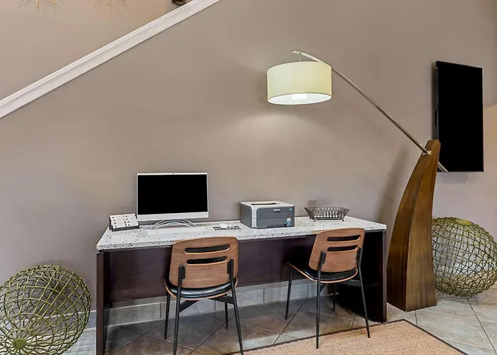 Best Western Socorro Hotel & Suites