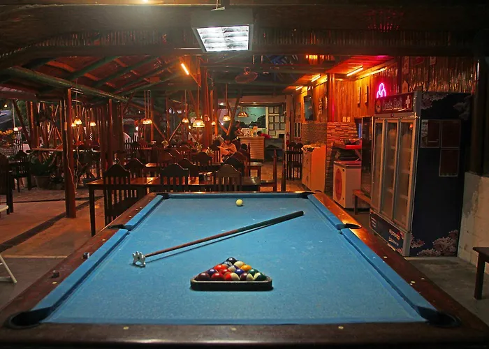 Hotel Oasis Port Barton