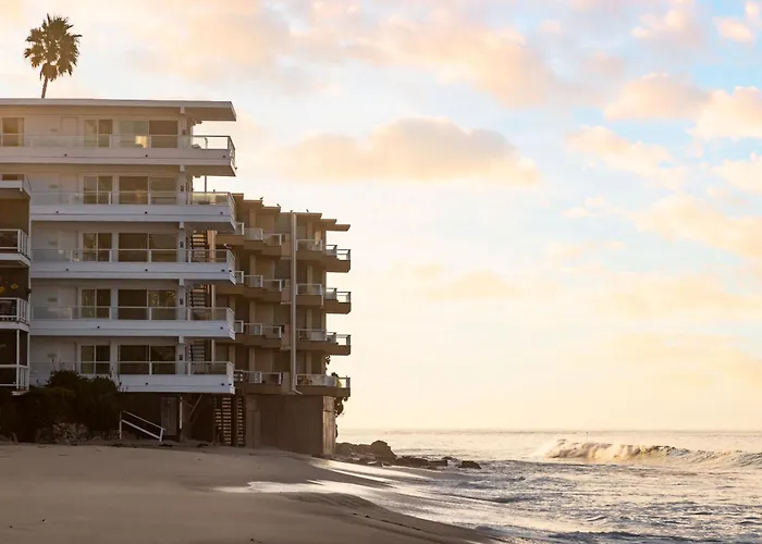 Pacific Edge Hotel