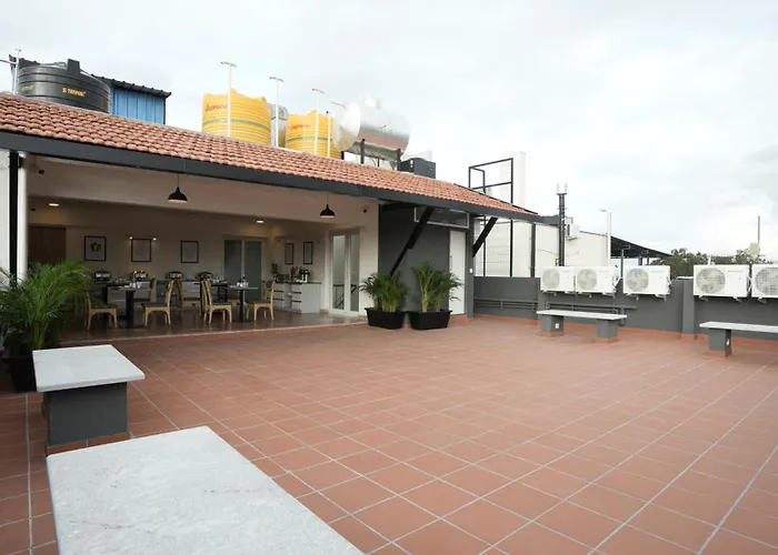Wandr Hotel- Near Mg Road