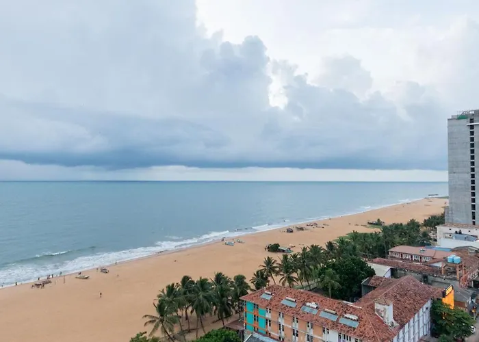 Negombo Beach - The Breeze By Roshi